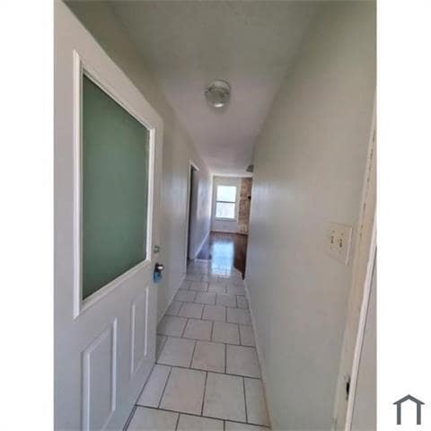 Building Photo - 2045 Laney Dr