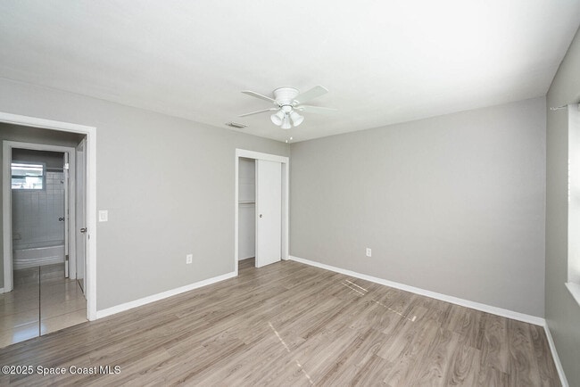 Building Photo - 410 Snyder Dr