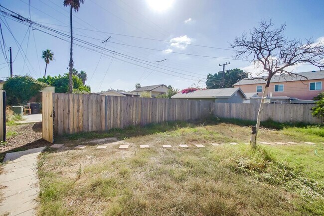 Building Photo - HALF OFF First Months Rent w/ move in before July 4th!!!