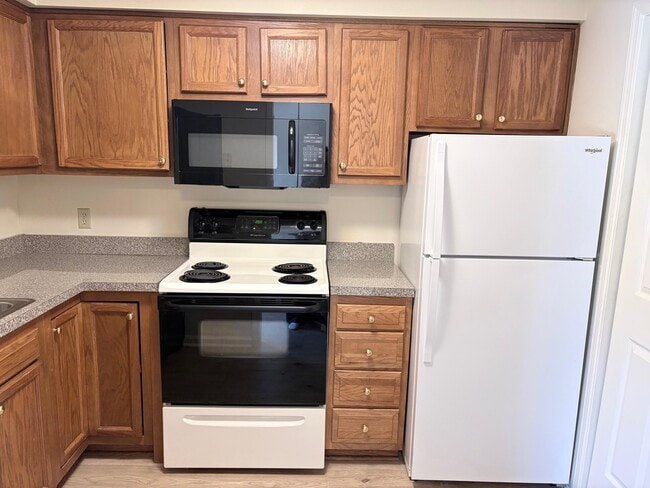 Building Photo - 181 Woodgate Rd