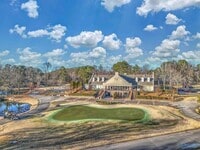 Building Photo - 44 Oak Ridge Pl