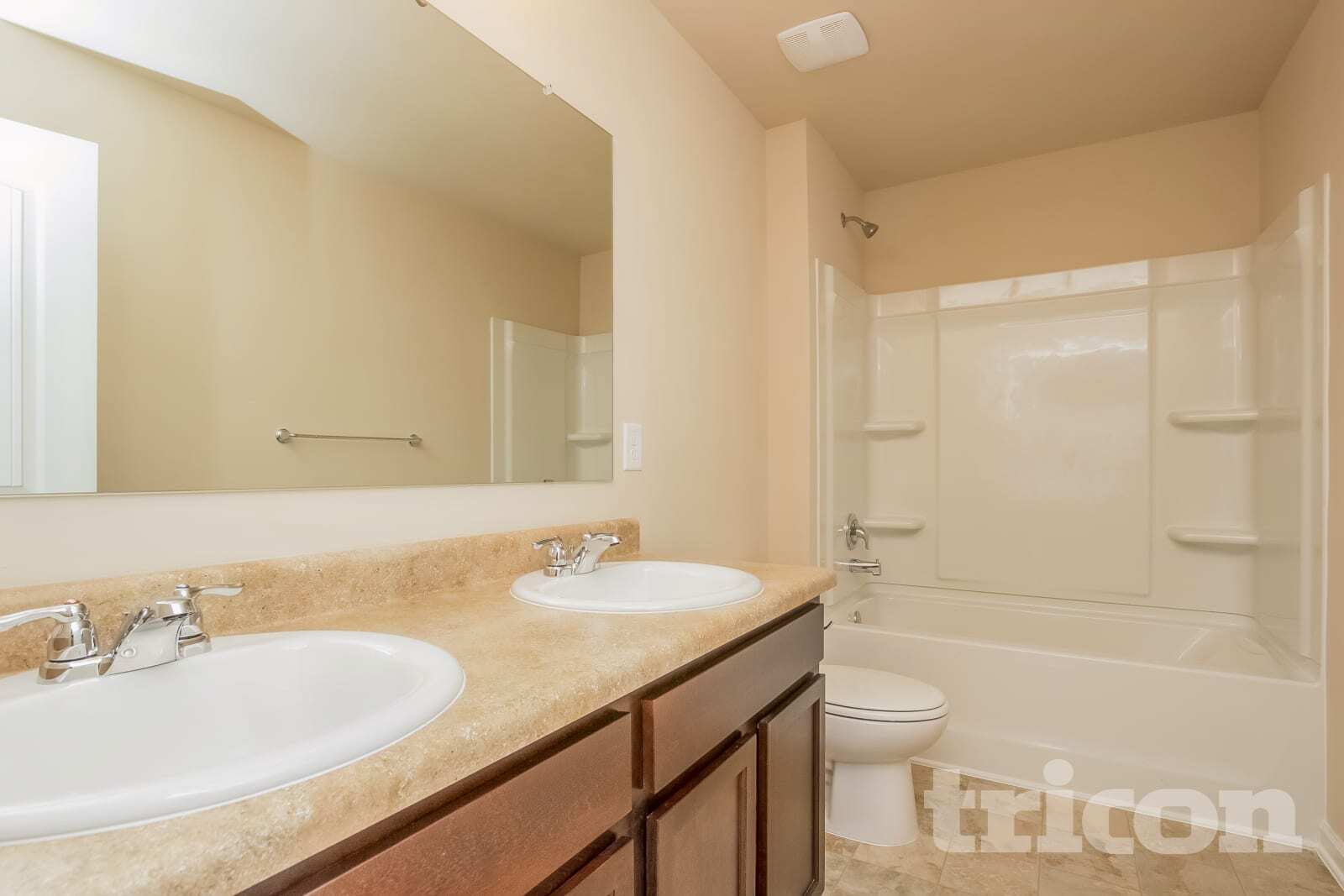 Building Photo - 114 Hayes Park Dr