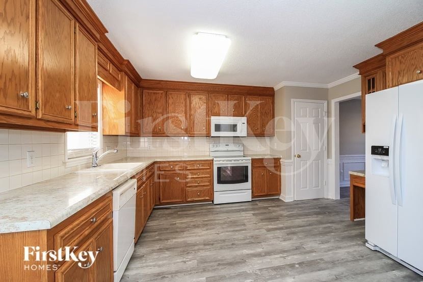 Building Photo - 7755 Abington Dr