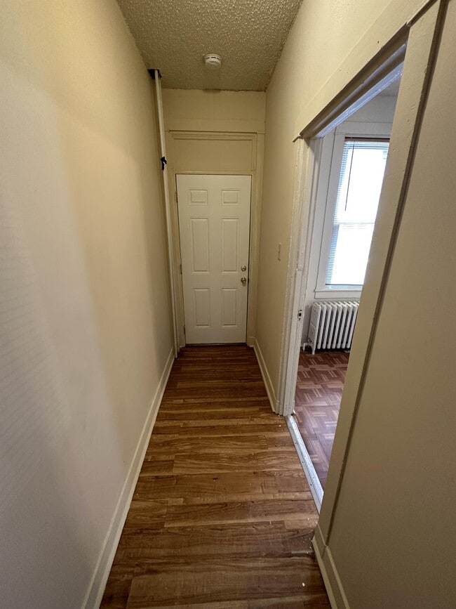 Building Photo - 326 Beaver St