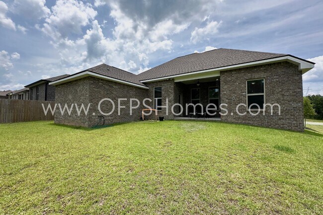 Building Photo - 4601 Jayhawk Dr