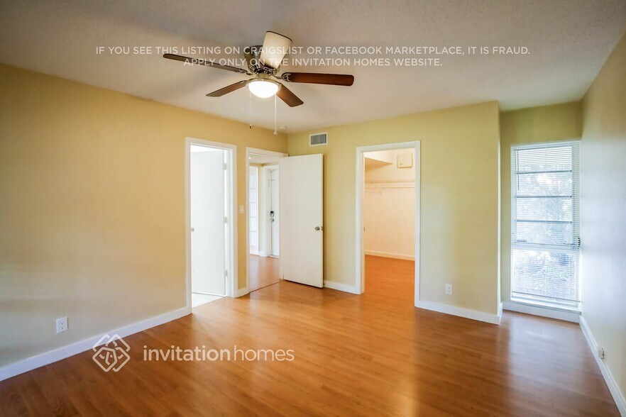 Building Photo - 4707 Holly Dr