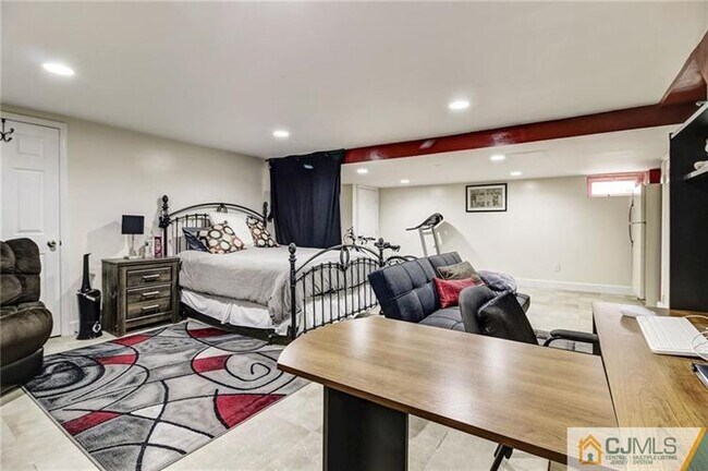 Building Photo - 1502 Timber Oaks Rd