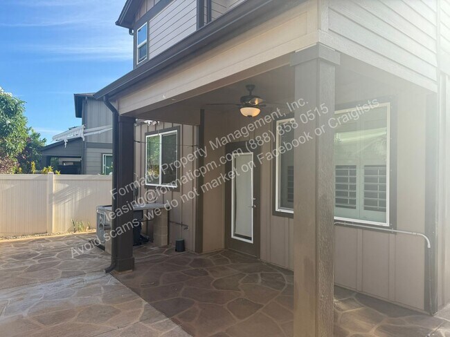 Building Photo - 91-1160 Kamakana St