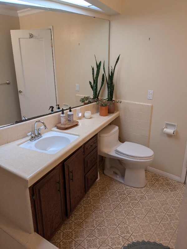 Building Photo - 5480 Redland Dr
