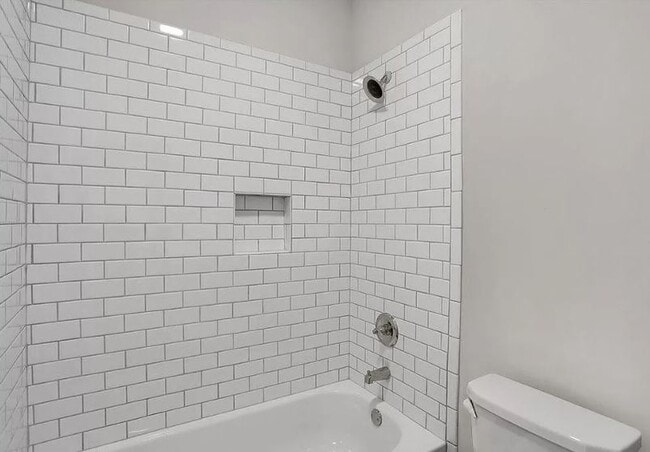 Building Photo - 5018 Wilburn Ave