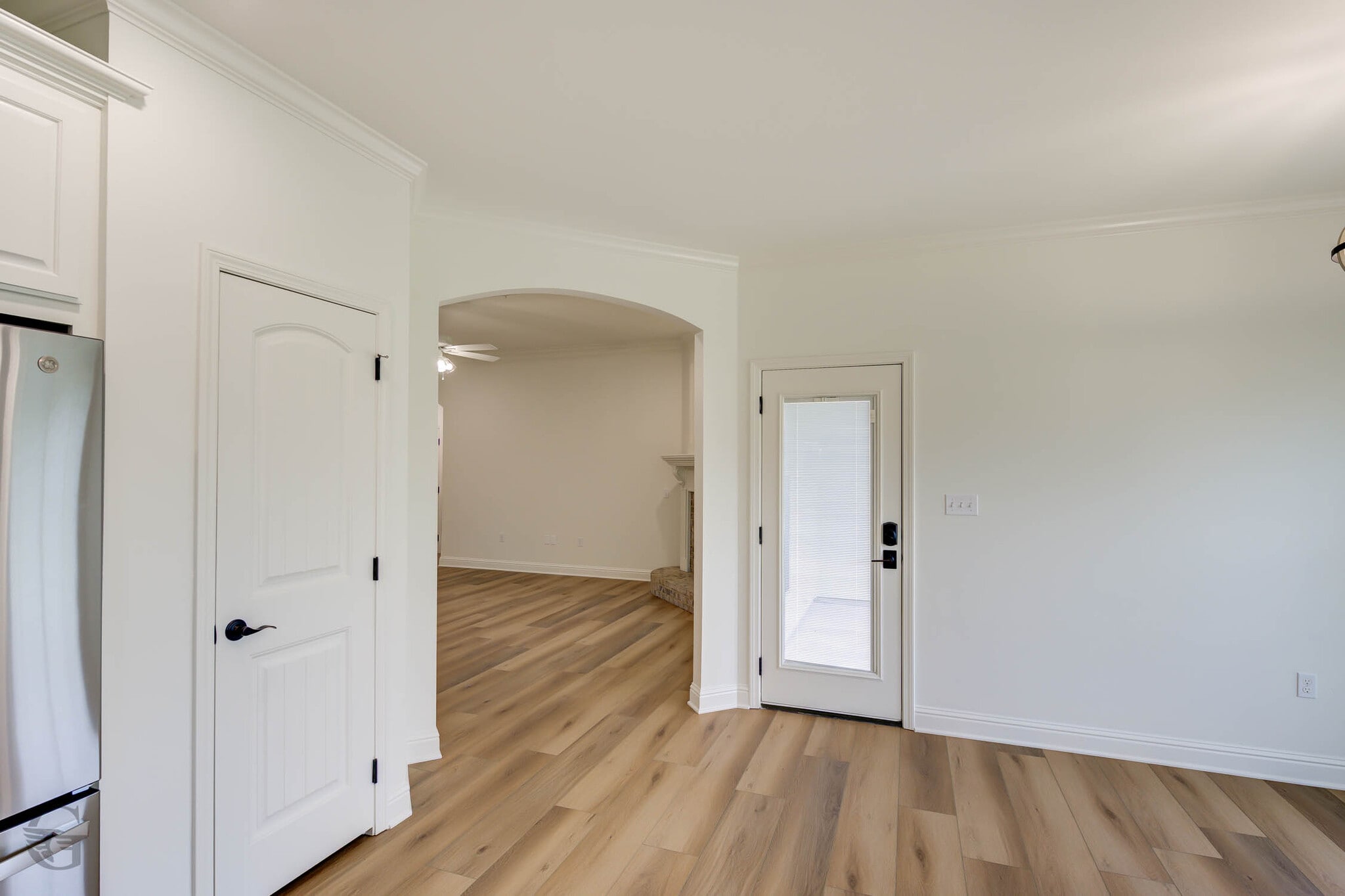 Building Photo - 525 Chinquipin Dr
