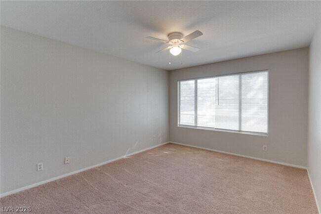 Building Photo - 5150 Mandalay Springs Dr