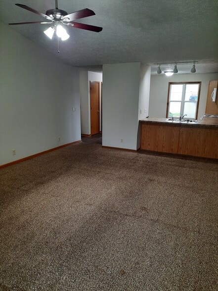 Building Photo - 2109 Fincastle Way