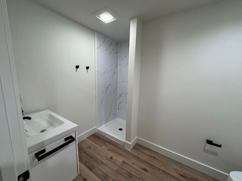 Building Photo - 114 E Prentiss St