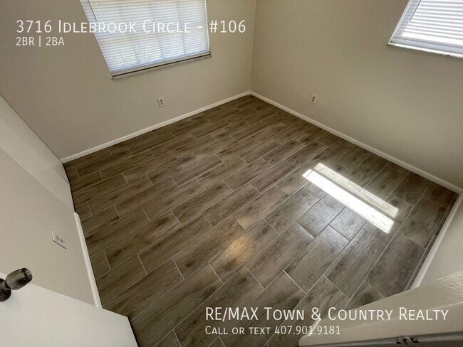 Building Photo - 3716 Idlebrook Cir