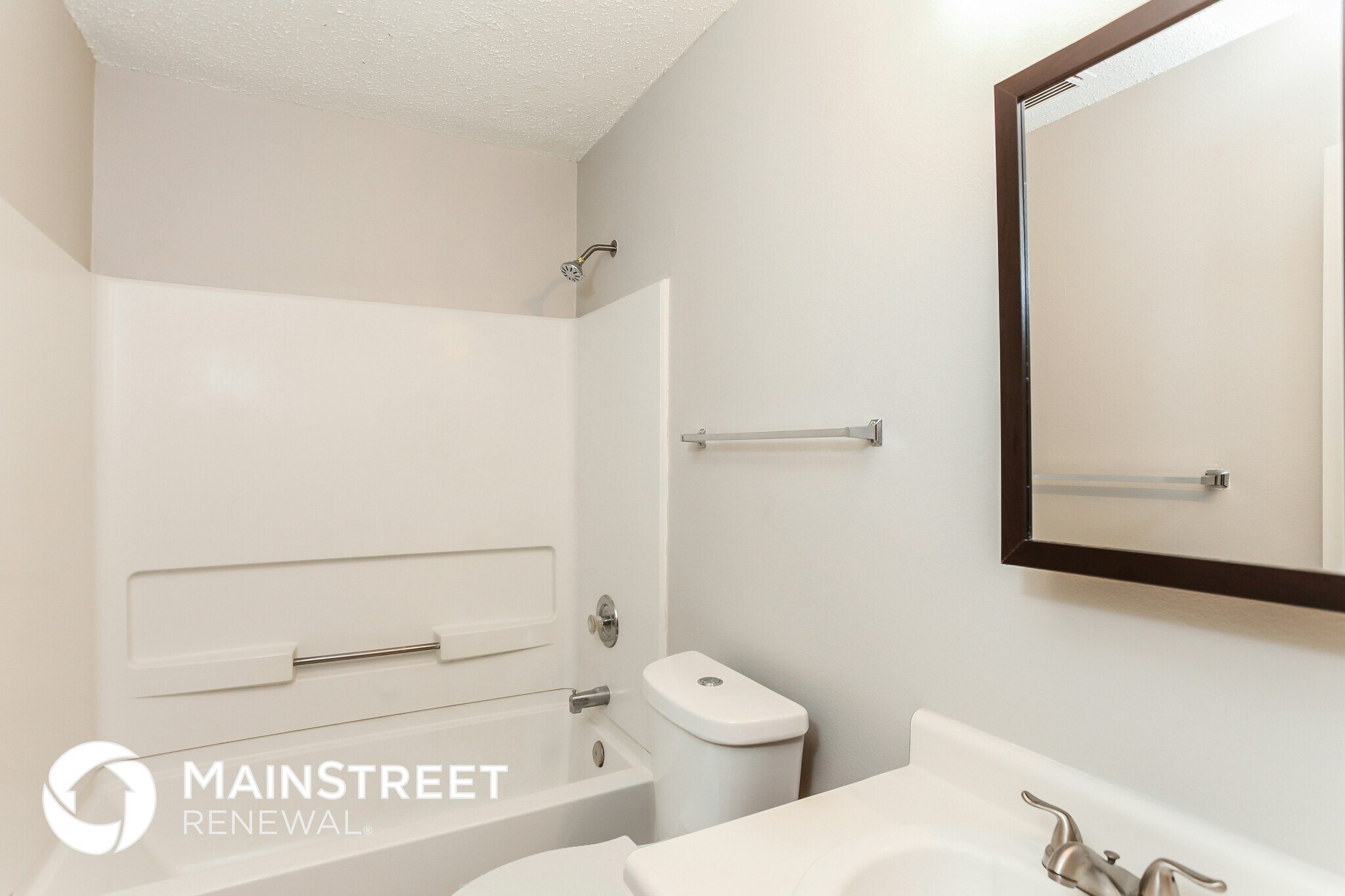 Building Photo - 6135 Lyndell Spring