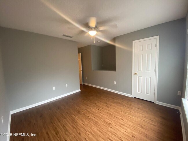 Building Photo - 8465 McGirts Village Ln