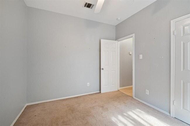 Building Photo - 3012 Hill St