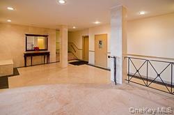 Building Photo - 135 3rd Ave