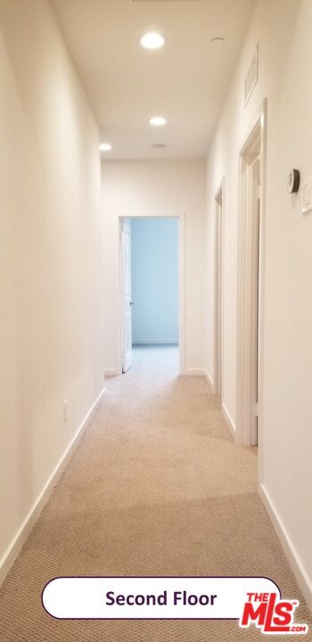 Building Photo - 28629 Solana Ct