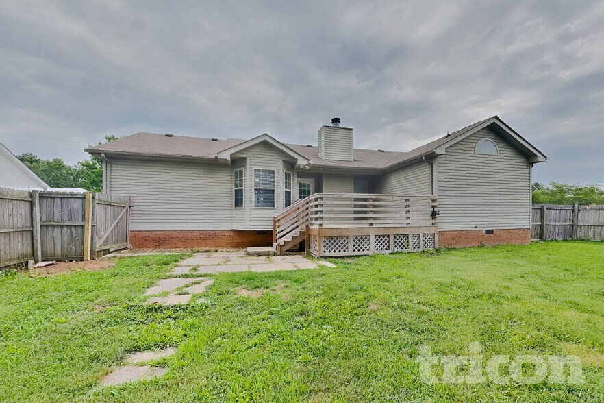 Building Photo - 6009 Plateau Ct