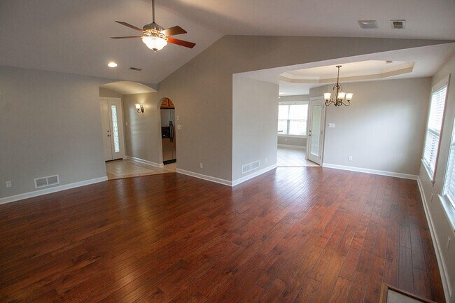 Building Photo - 7106 Stanwood Dr