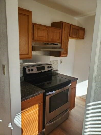 Building Photo - 2114 Peppertree Way