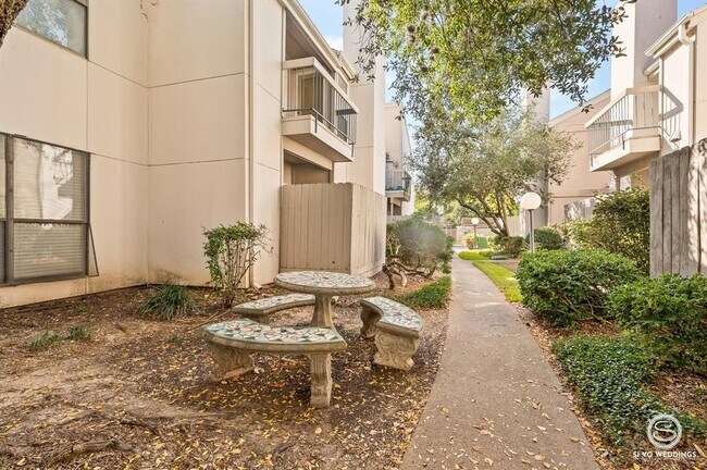 Building Photo - 7950 N Stadium Dr