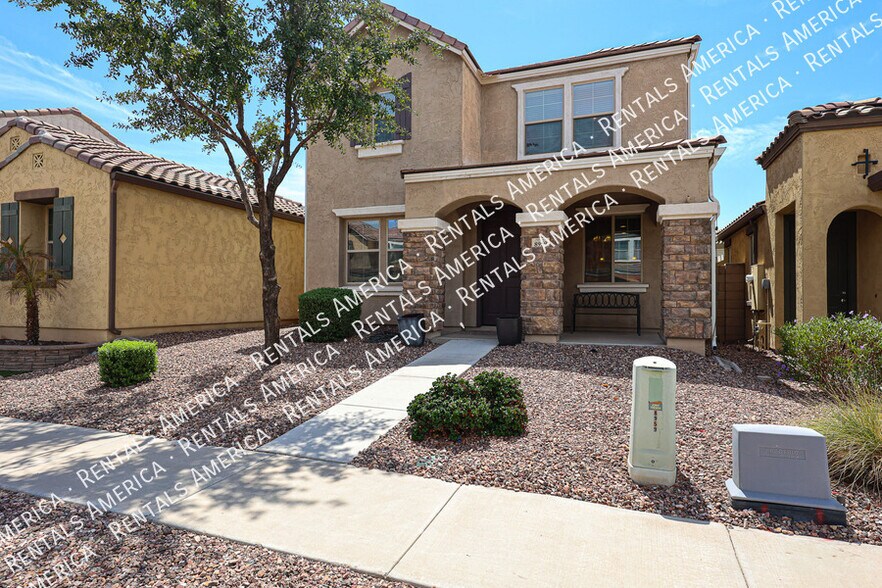 Primary Photo - 8959 W Northview Ave