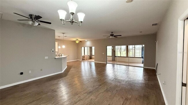 Building Photo - 5432 Hogan Ln