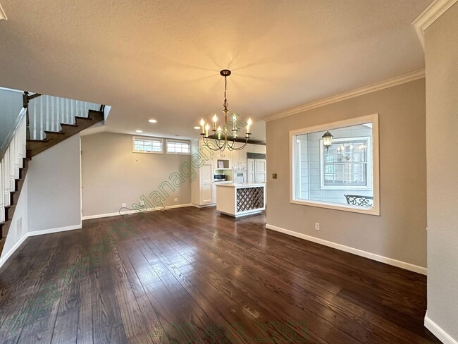 Building Photo - 108 Club Dr