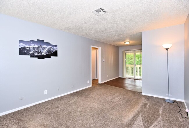 Interior Photo - Country Club