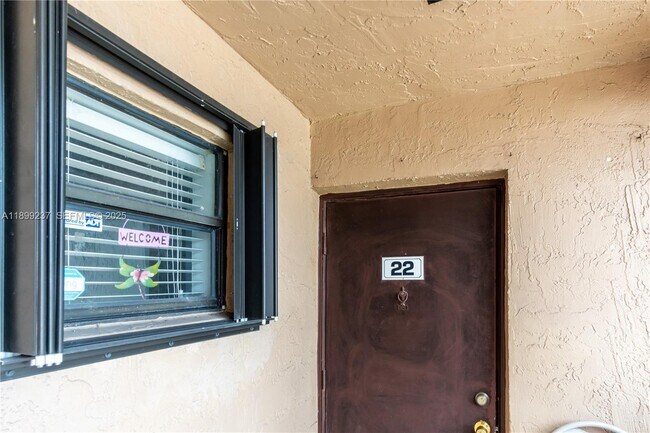 Building Photo - 14913 SW 104th St