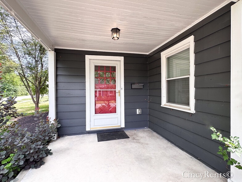 Building Photo - 4200 Grove Ave