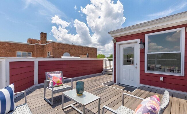 Building Photo - 3453 Holmead Pl NW
