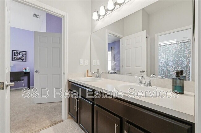 Building Photo - 3615 Peregrine Wy