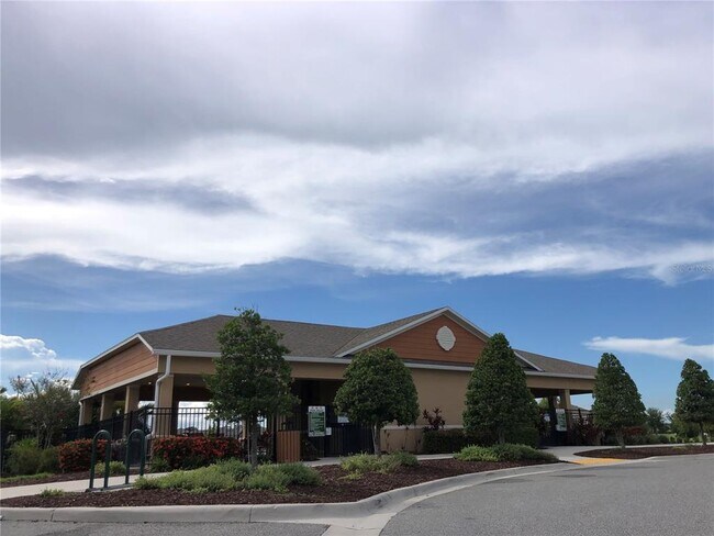 Building Photo - 518 Noble Ave