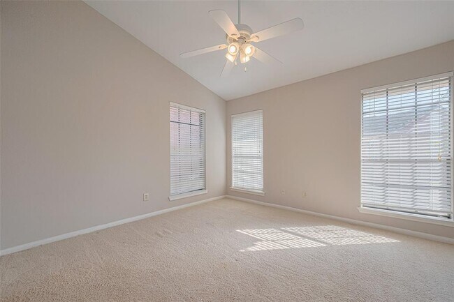 Building Photo - 2211 S Kirkwood Rd