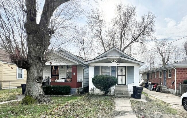 Primary Photo - 3520 Herman St