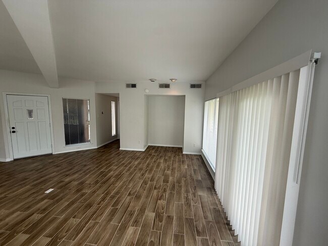 Building Photo - April Villas Triplex