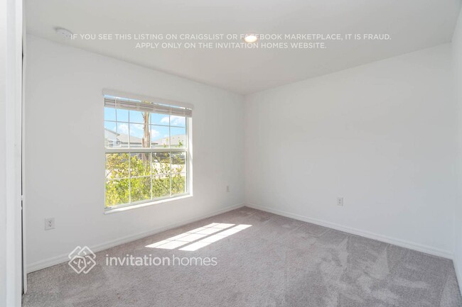 Building Photo - 4200 Palatina Way