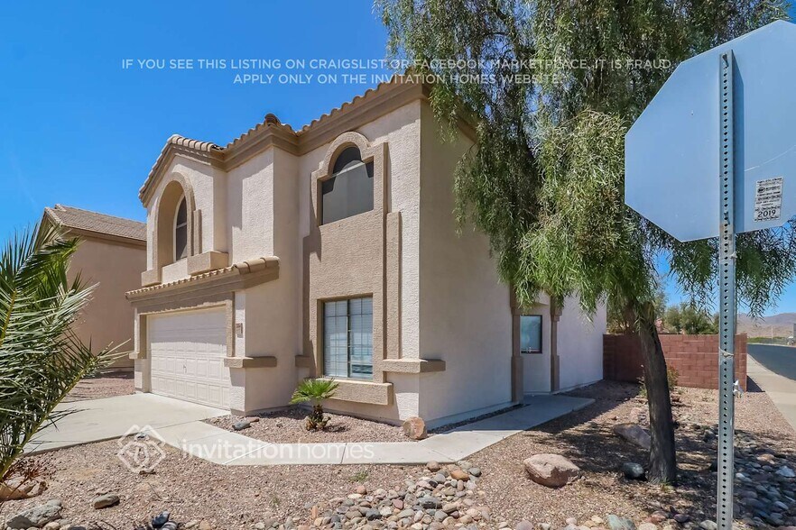 Building Photo - 23854 W Hadley St