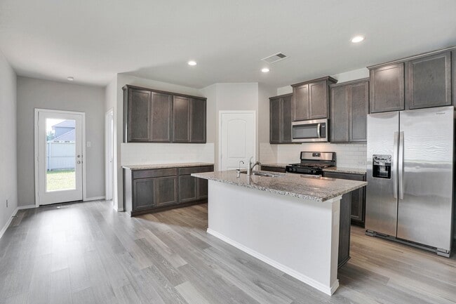 Building Photo - 17121 Upland Bent Ct