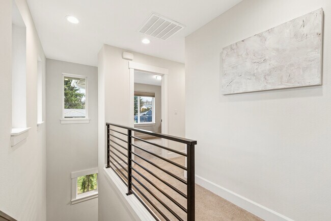Building Photo - 10104 Dakota Way