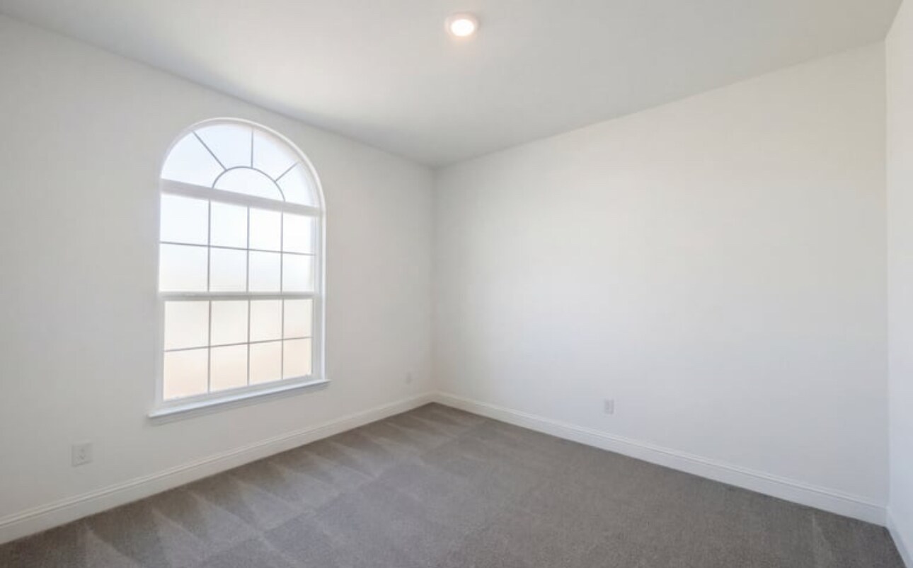 Building Photo - 8642 Steiger Trl