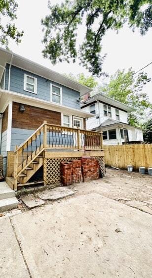 Building Photo - 2020 E 35th St