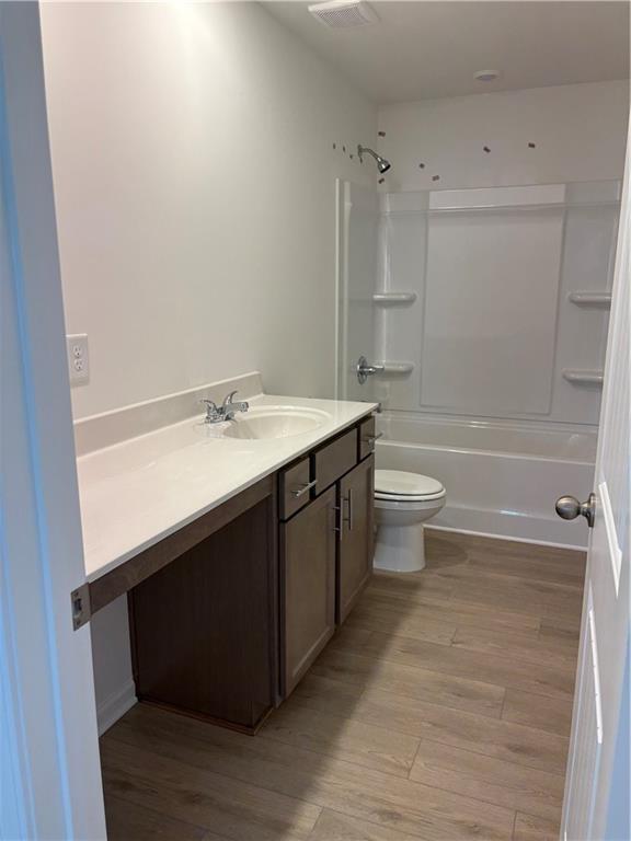 Building Photo - 329 Bloomfield Cir