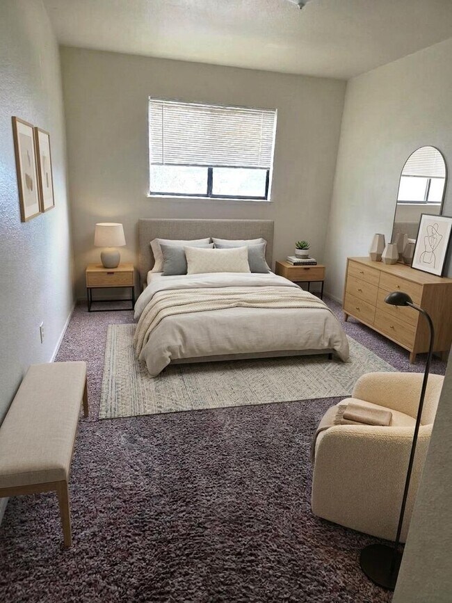 Interior Photo - 1001 - 1031 Amador Avenue