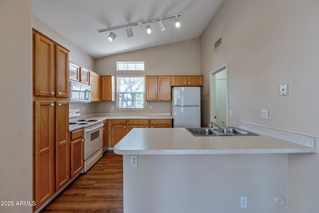 Building Photo - 7737 E Onza Ave