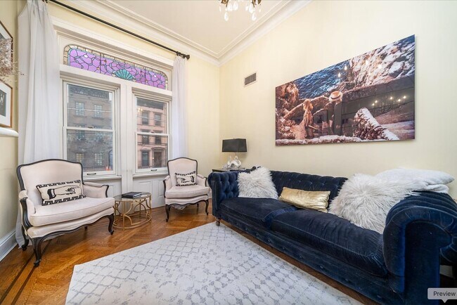 Building Photo - 829-831 Hudson St